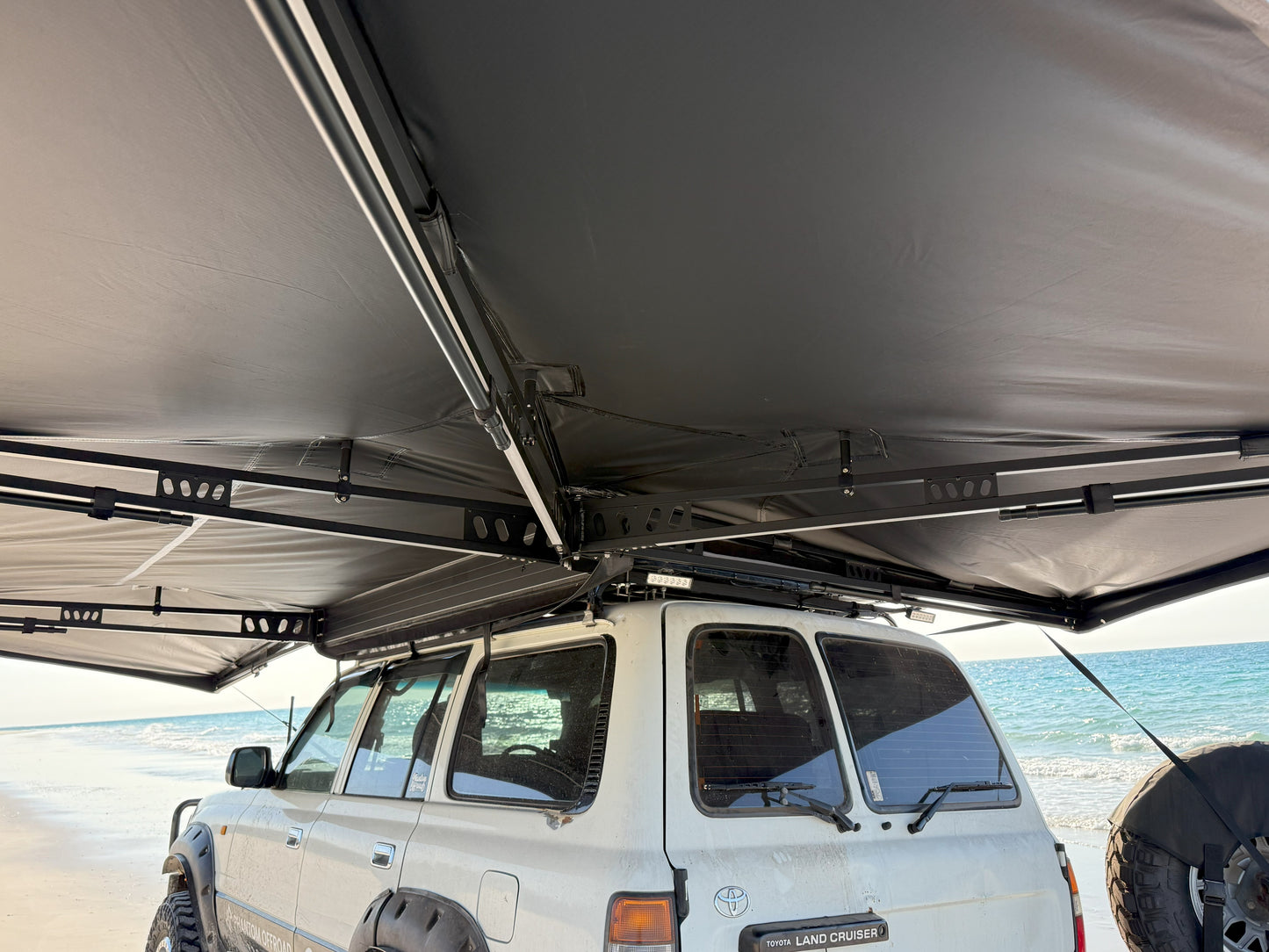 Phantom Pro 270 Awning (D Zipper) Passenger Side (November arrival)